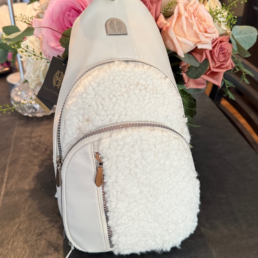 NWT House of Harlow 1960 Cream Sling Sherpa Shoulder Bag